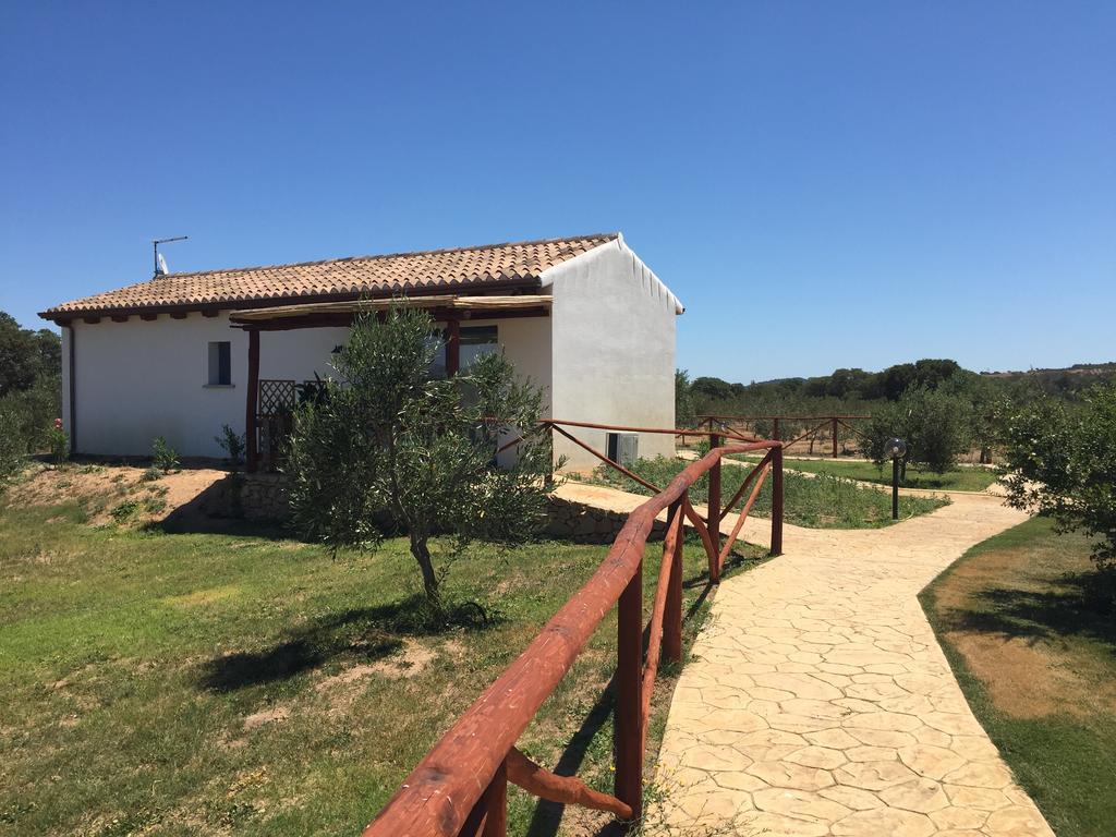 Agriturismo Mieleamaro Villa Olbia Exterior foto